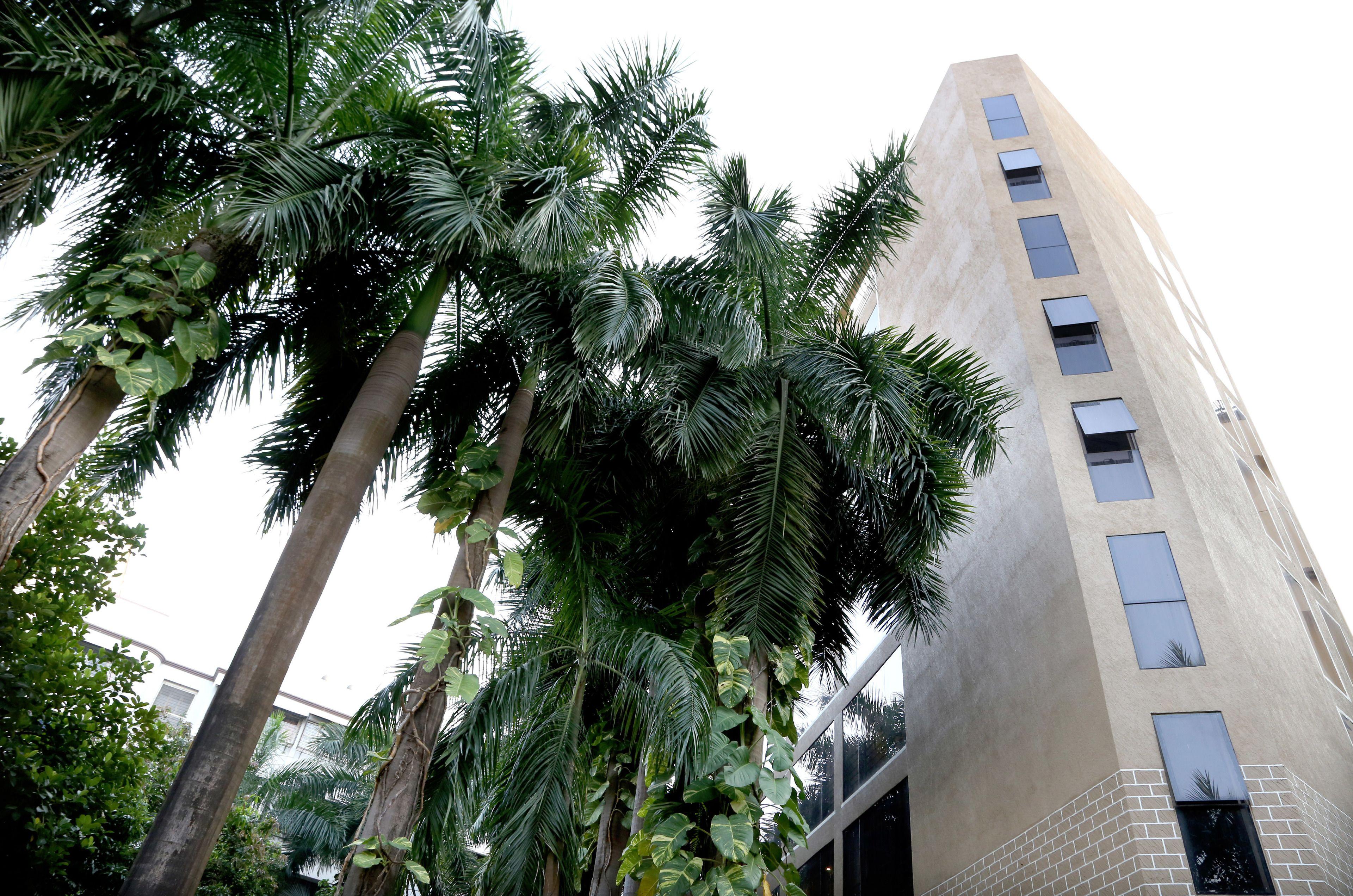 Hotel Mumbai House Andheri East, Mumbai — Fotos 1
